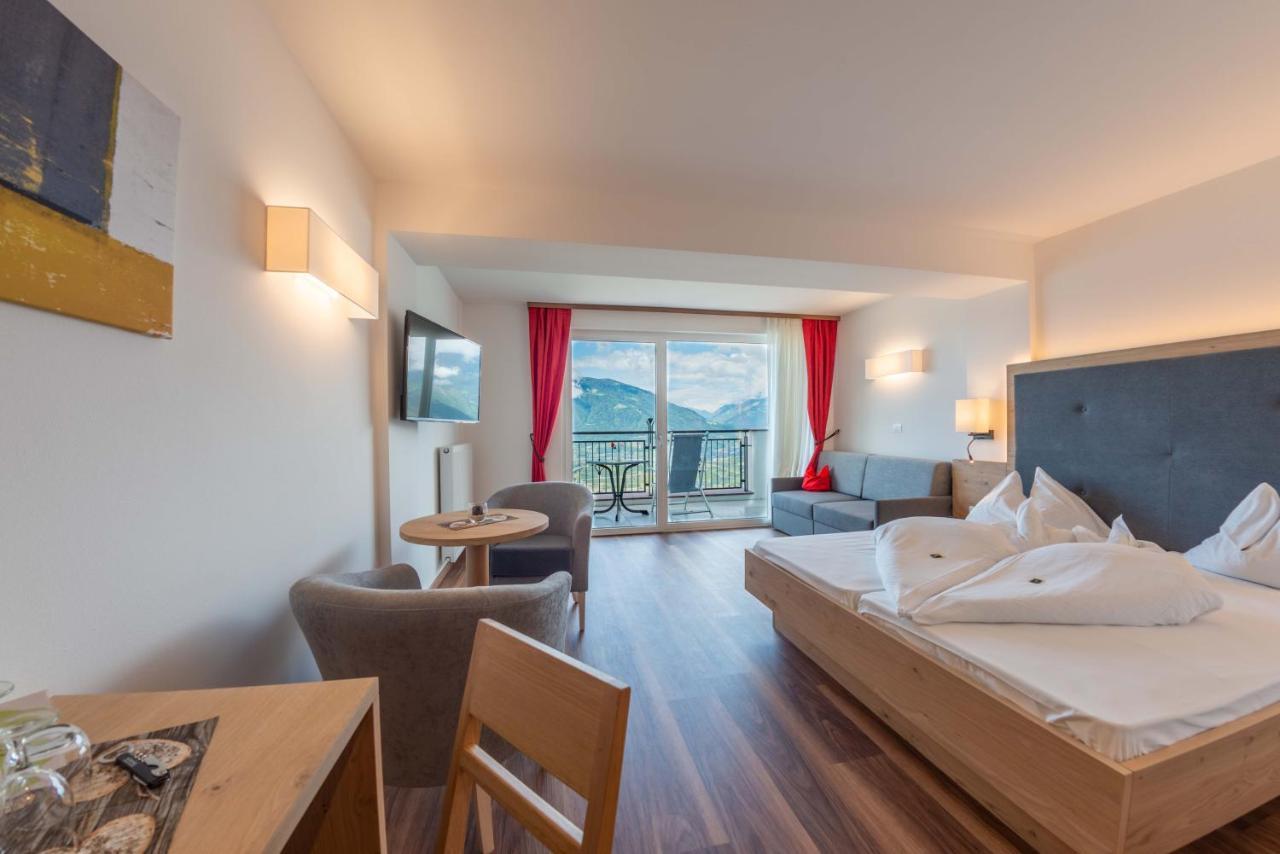 Hotel Meinhardt Scena Esterno foto