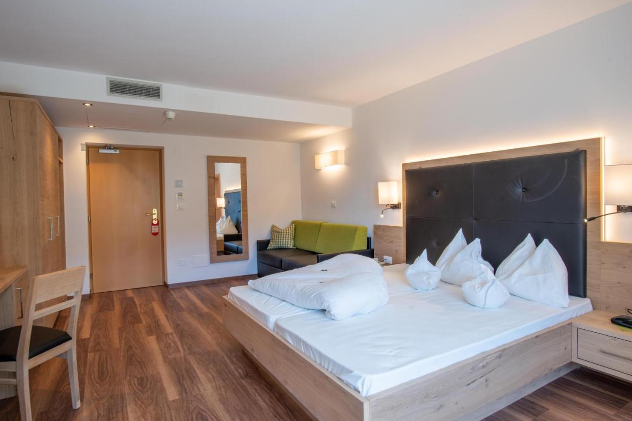 Hotel Meinhardt Scena Esterno foto