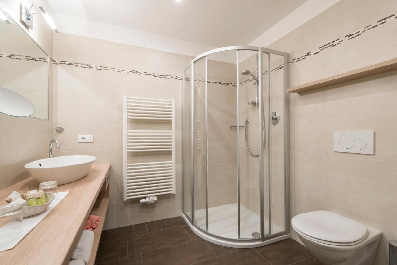 Hotel Meinhardt Scena Esterno foto