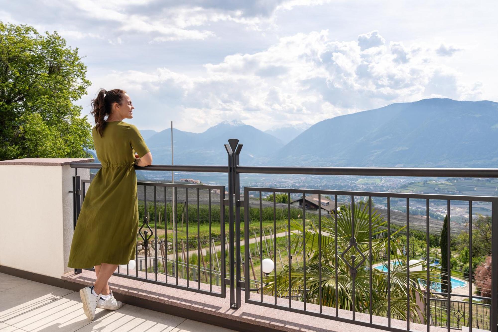 Hotel Meinhardt Scena Esterno foto